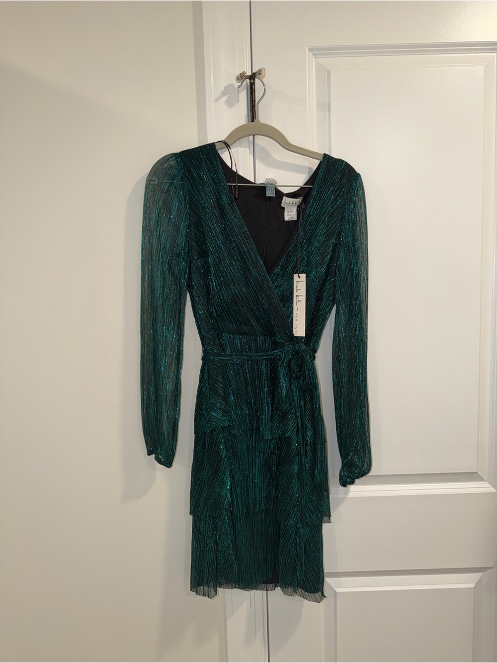 NWT Nicole Miller Emerald Metallic Wrap Dress with Tie